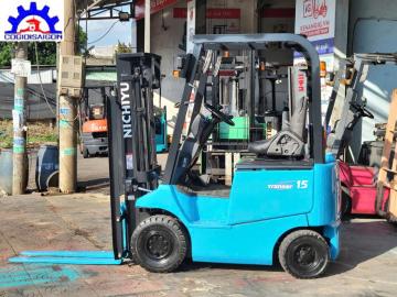 Xe Nâng điện ngồi lái 1.5 Tấn unicarriers 2 tầng nâng