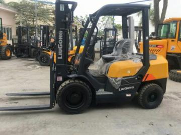 xe nâng 3.5 Tấn LIUGONG CLG2035H.